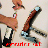 Visser le tire-bouchon